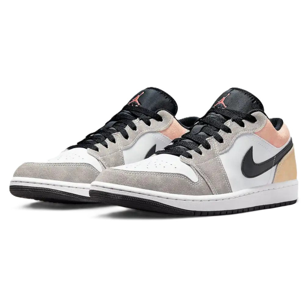 Air Jordan 1 Low SE Flight Club