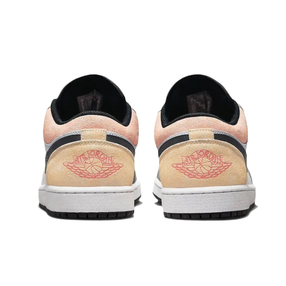 Air Jordan 1 Low SE Flight Club