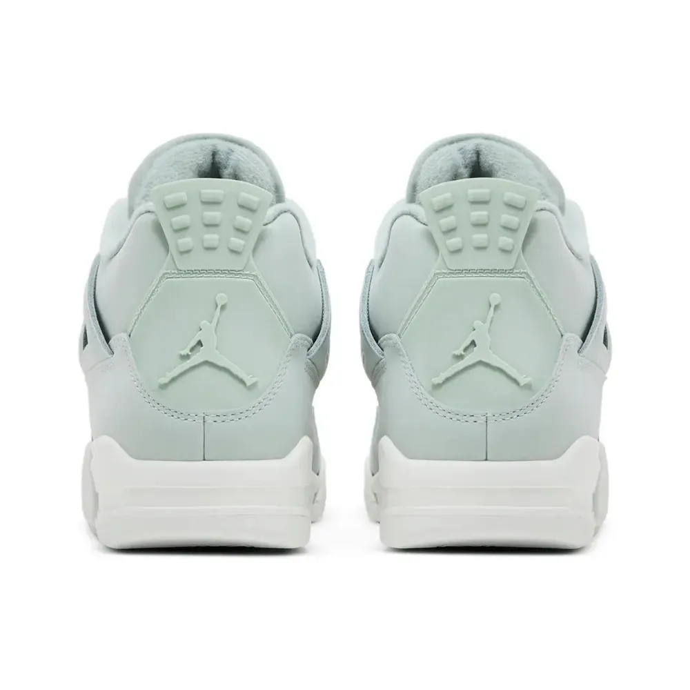 Air Jordan 4 Seafoam Sail