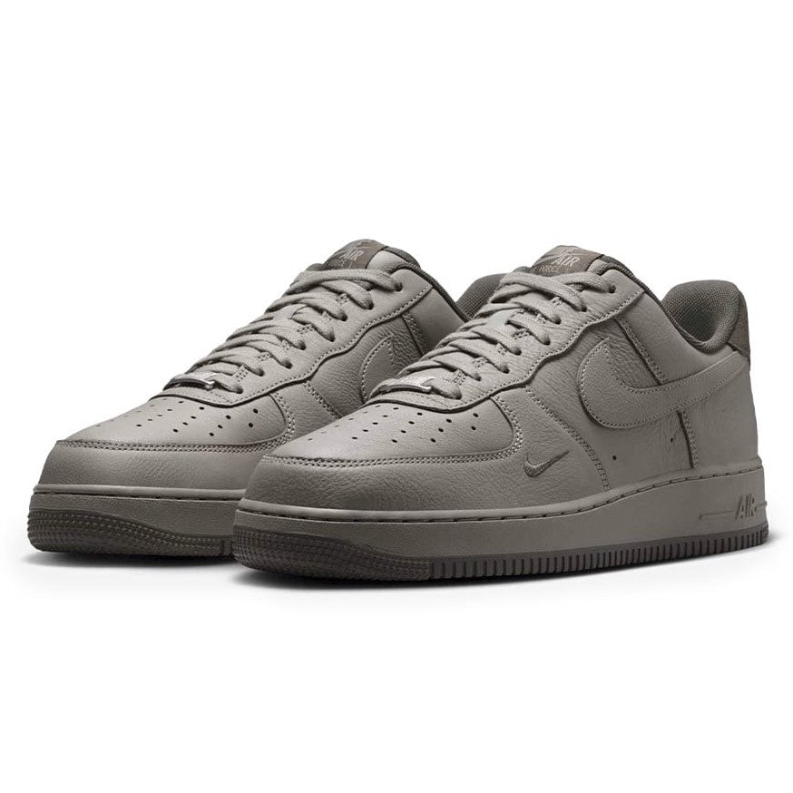 Tenis Nike Air Force 1 Low '07 Lv8 " Light Army