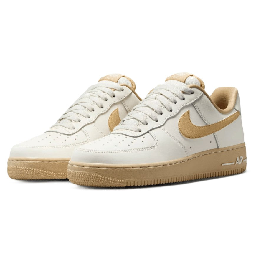 Tênis Nike Air Force 1 ´07 NCPS Beige