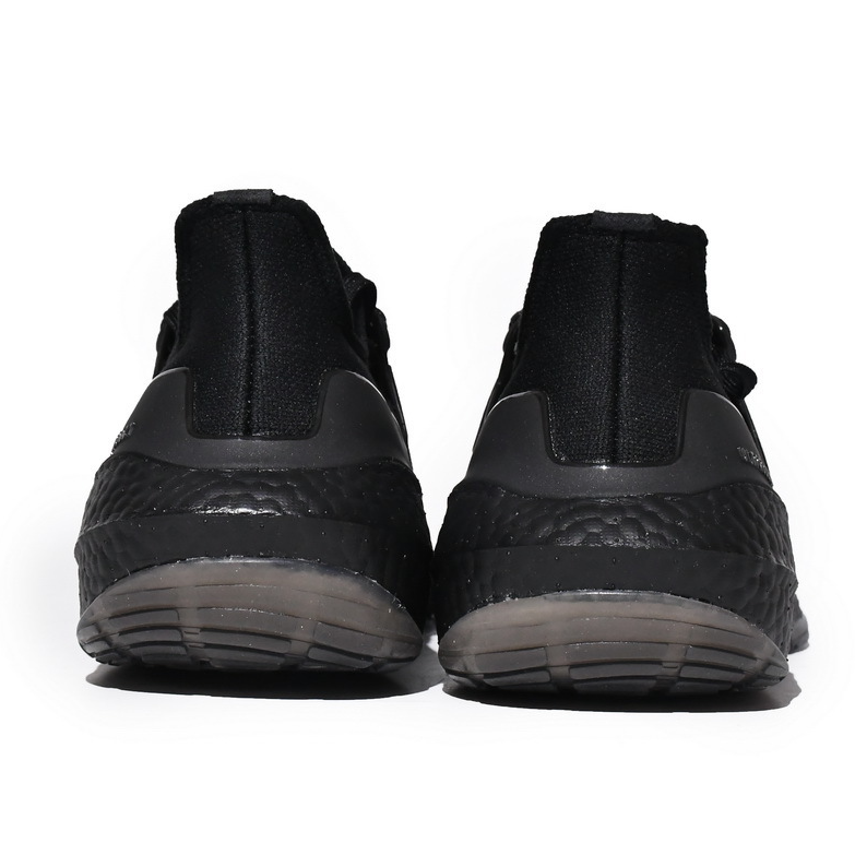 Adidas Ultraboost 22 Black