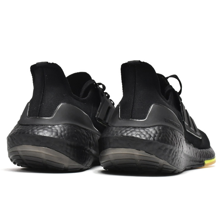 Adidas Ultraboost 22 Black Solar Yellow