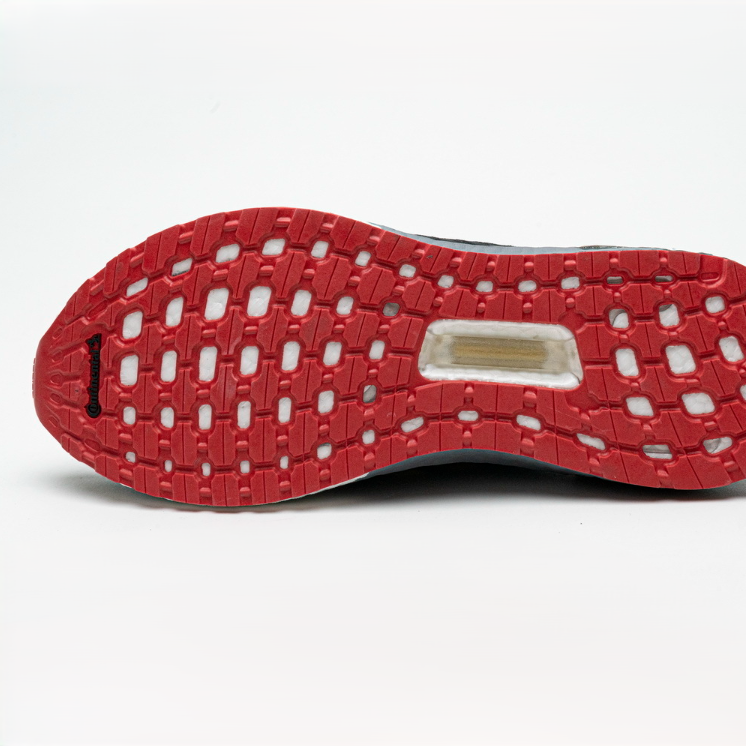 Adidas UltraBoost 20 - Black Gold